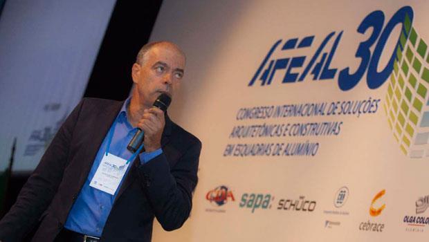 Edison Claro de Moraes palestrante vidrosom 2014